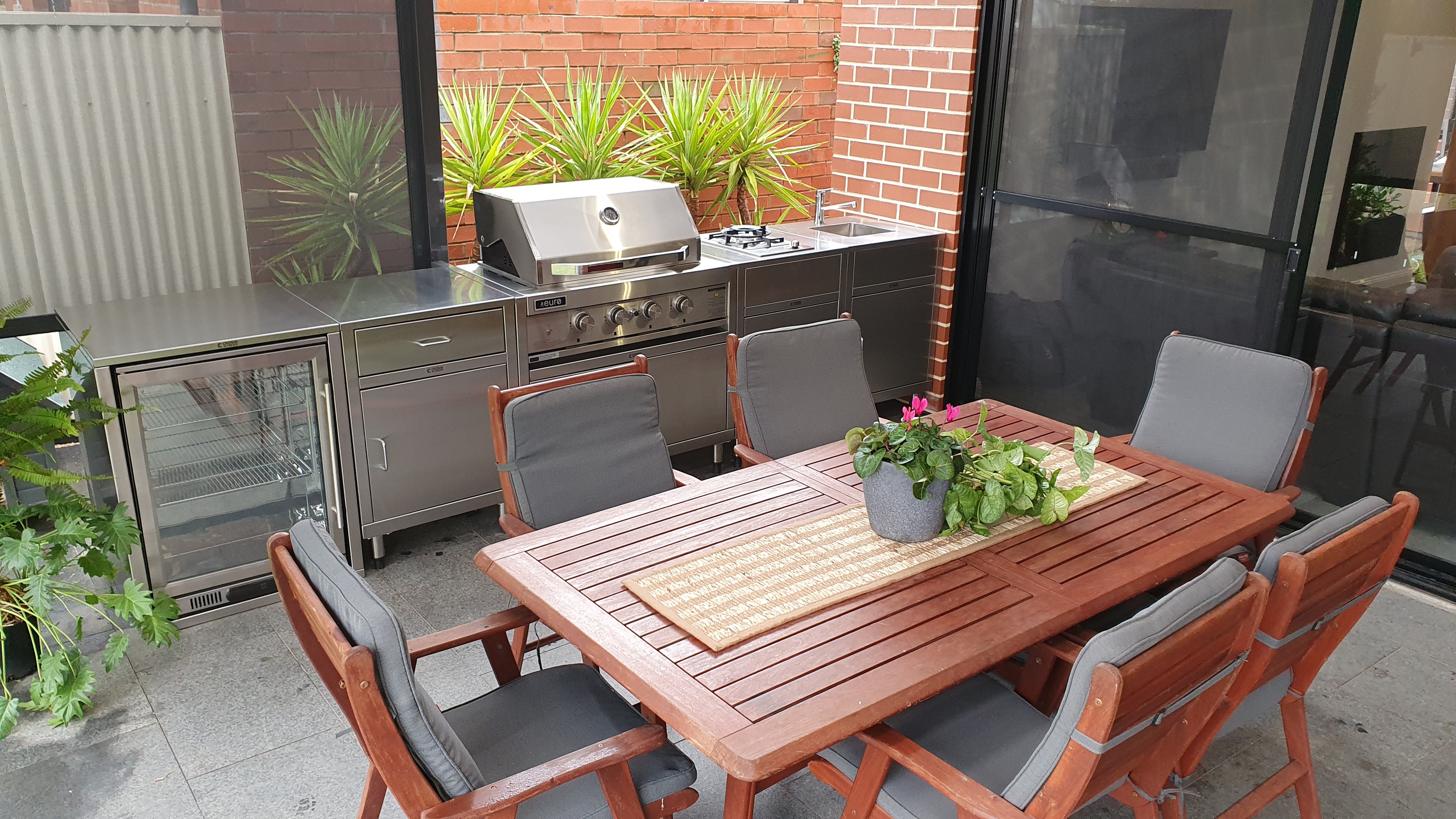 Another Cronin Alfresco outdoor kitchen